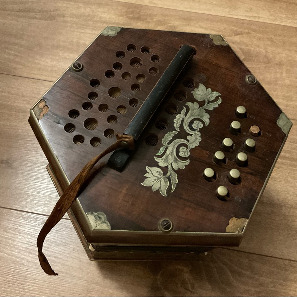 vintage concertina AS IS musical instrument - Picture 5 of 8
